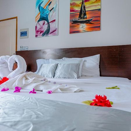 Violet Inn Hotel ダラバンドゥ エクステリア 写真