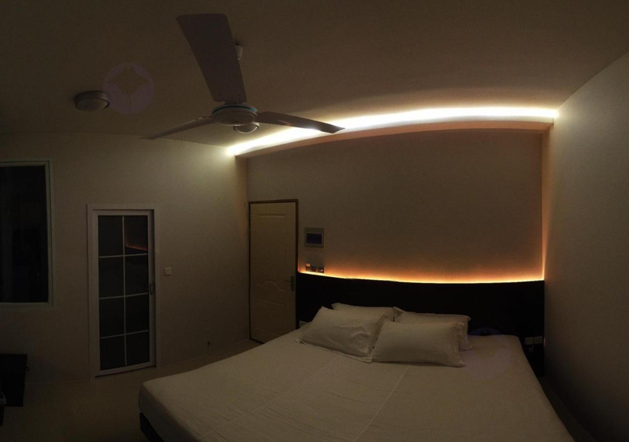 Violet Inn Hotel ダラバンドゥ エクステリア 写真